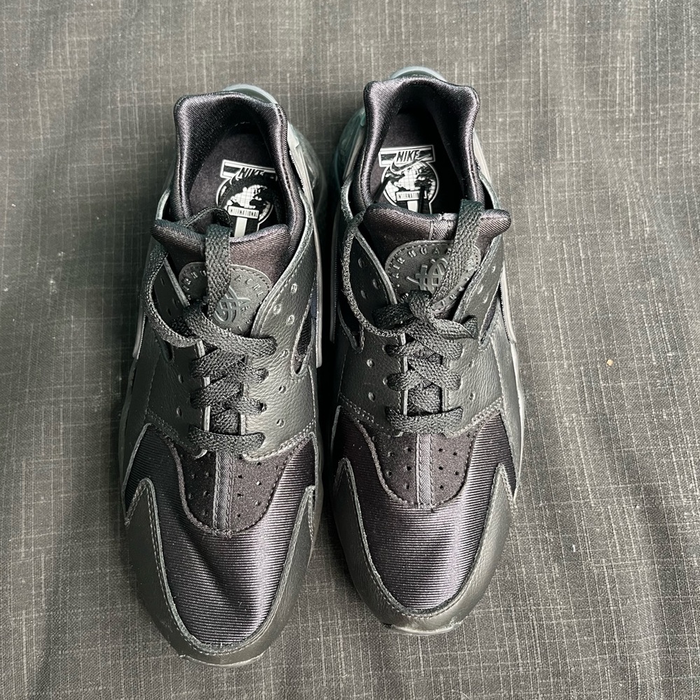 Nike Huaraches